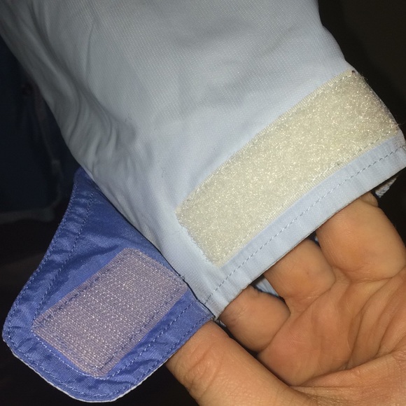 Two-tone Blue Waterproof Coat - Picture 8 of 8